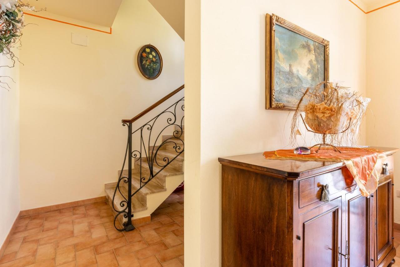 Villa Casolare Dei Fiori - Mughetto Montecarlo Exterior foto