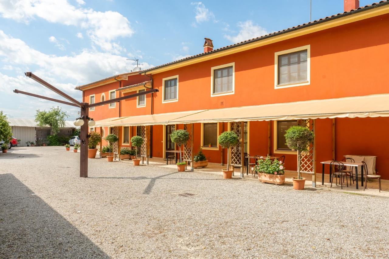 Villa Casolare Dei Fiori - Mughetto Montecarlo Exterior foto